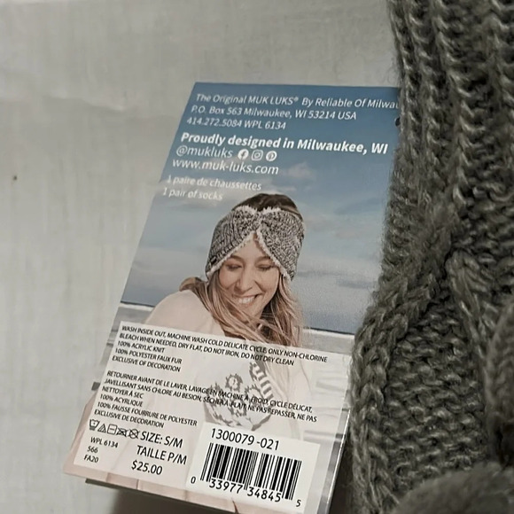 NWT women's gray Muk Luks socks size small/medium 5-7.5 - Picture 3 of 3